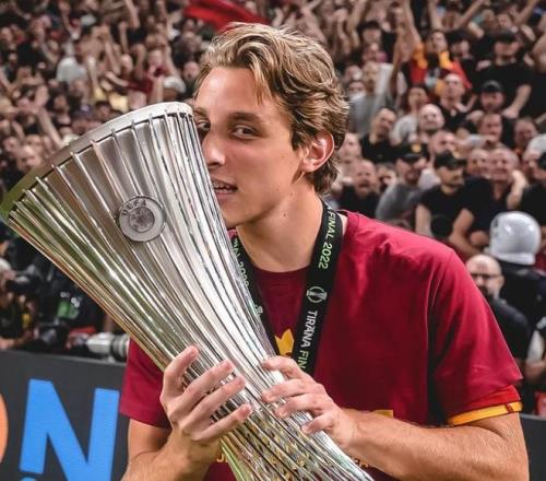 琼斯中路强,攻远投精准,命中,欧博官网,ABG欧博官网,欧博官网在线娱乐平台