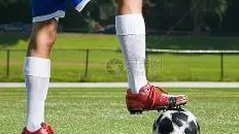 “热那亚主场烽火燃，意甲劲旅对决客场常败军，7胜5负悬念再升级！”